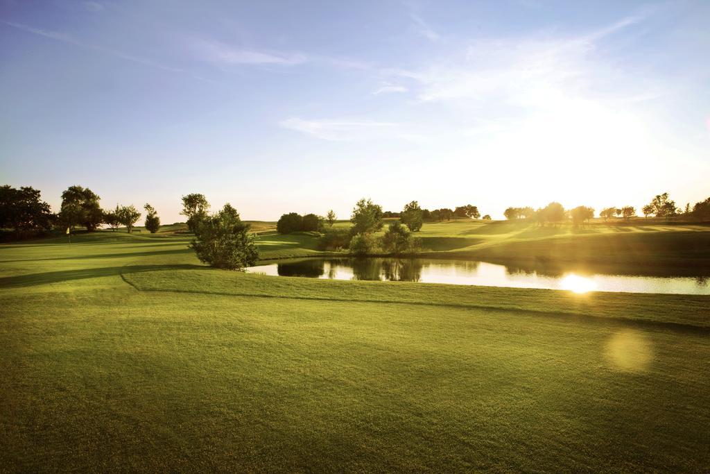 Bjaere Golfklubb Hotel & Lodge Bastad Luaran gambar
